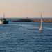 Ponendo invece gli occhi verso nord-ovest la vista  sicuramente pi poetica, con le barche che lasciano il porto per solcare il mare aperto